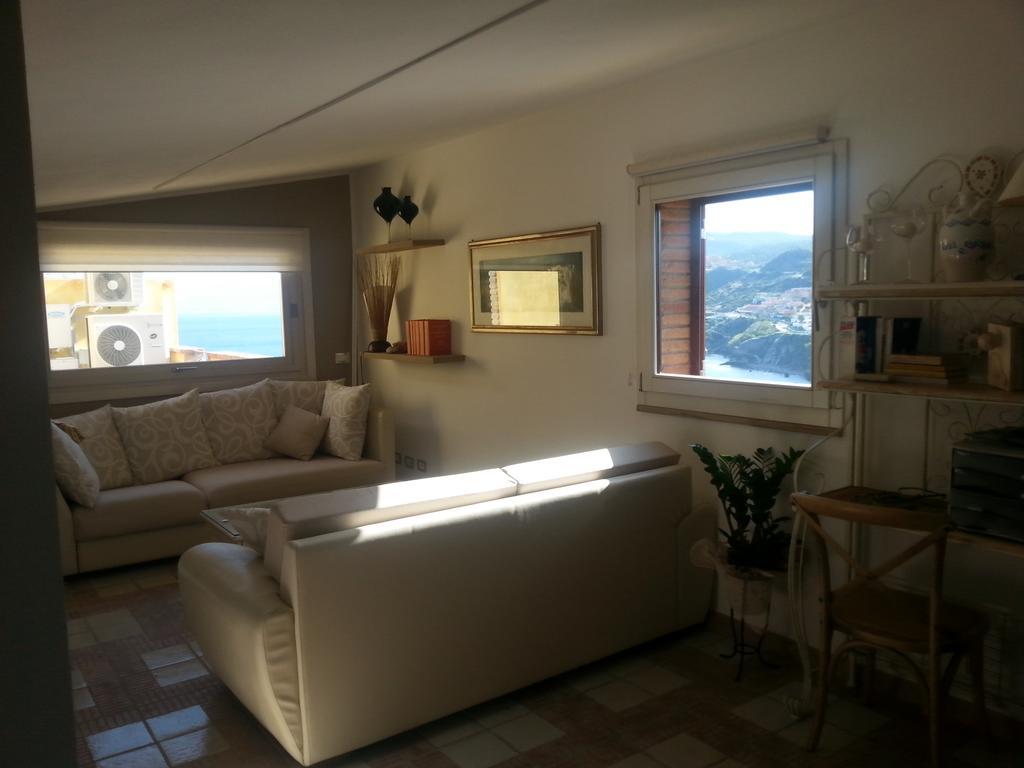 Appartamento Mansardato Anda&Torra Castelsardo Eksteriør bilde